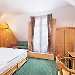 Western Premier Grand Russischer Hof فندق 4*
