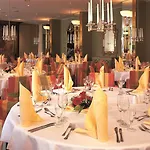 فندق Western Premier Grand Russischer Hof 4*