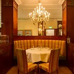 فندق Western Premier Grand Russischer Hof 4*