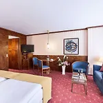 Western Premier Grand Russischer Hof فندق