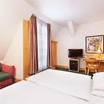 Western Premier Grand Russischer Hof فندق 4*