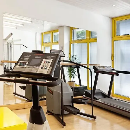 Western Premier Grand Russischer Hof Hotel 4*