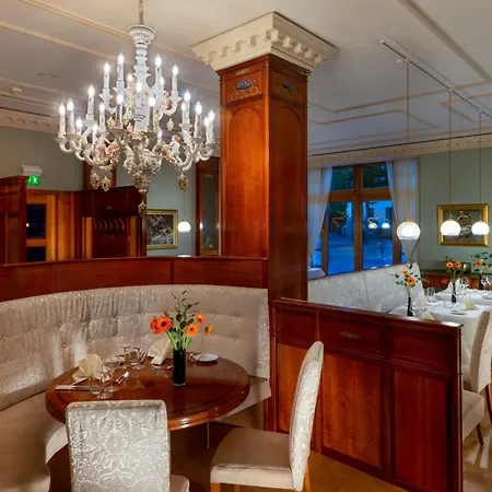 Western Premier Grand Russischer Hof 4* Веймар