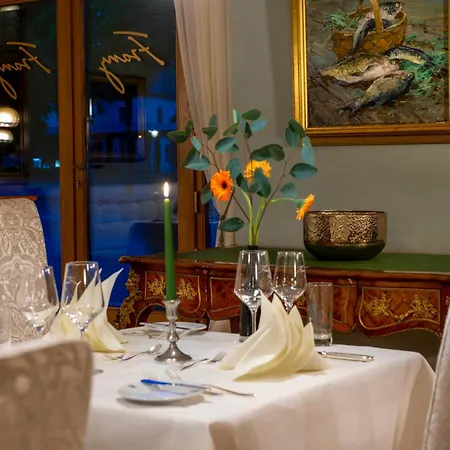 Western Premier Grand Russischer Hof Отель 4*