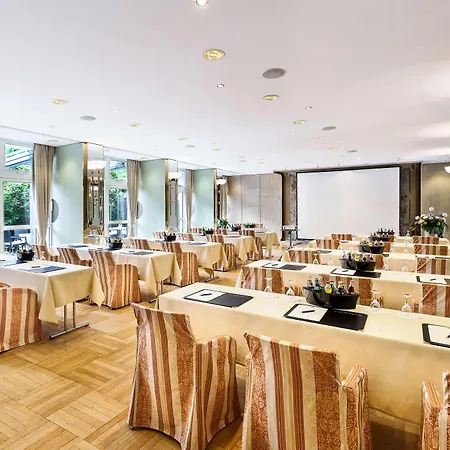 Hotel Western Premier Grand Russischer Hof