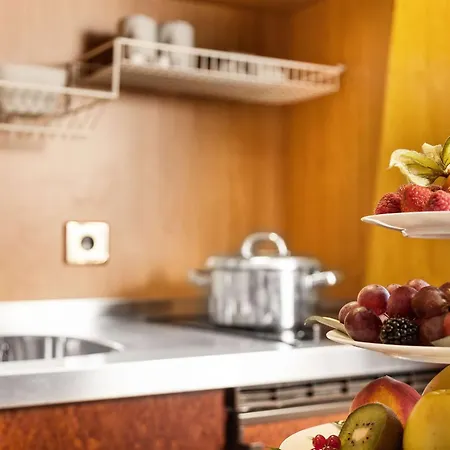Hotel Western Premier Grand Russischer Hof 4*