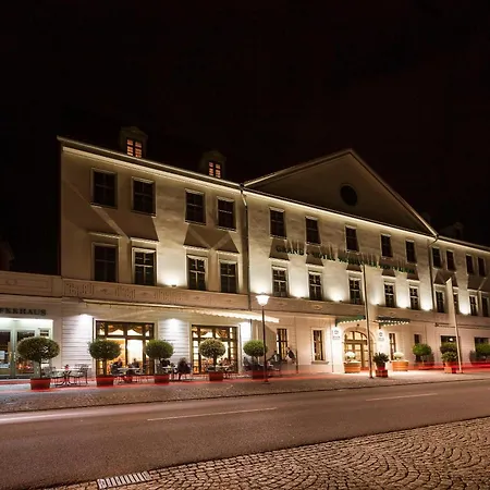 Western Premier Grand Russischer Hof Hotel 4*