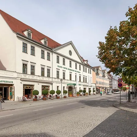 Отель Western Premier Grand Russischer Hof