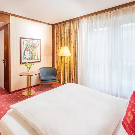 Hotel Western Premier Grand Russischer Hof