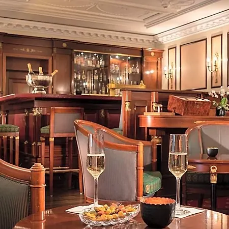 Western Premier Grand Russischer Hof Hotel 4*