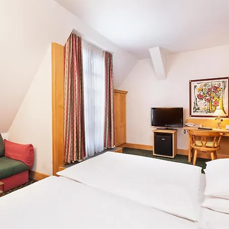 Hotel Western Premier Grand Russischer Hof 4*