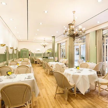 Western Premier Grand Russischer Hof Hotel 4*