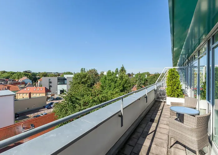 Western Premier Grand Russischer Hof Otel 4*