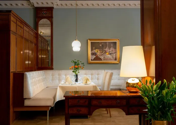 Western Premier Grand Russischer Hof Hotel 4*