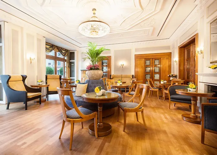 Otel Western Premier Grand Russischer Hof 4*