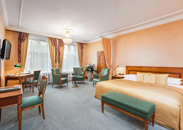 Western Premier Grand Russischer Hof 4*