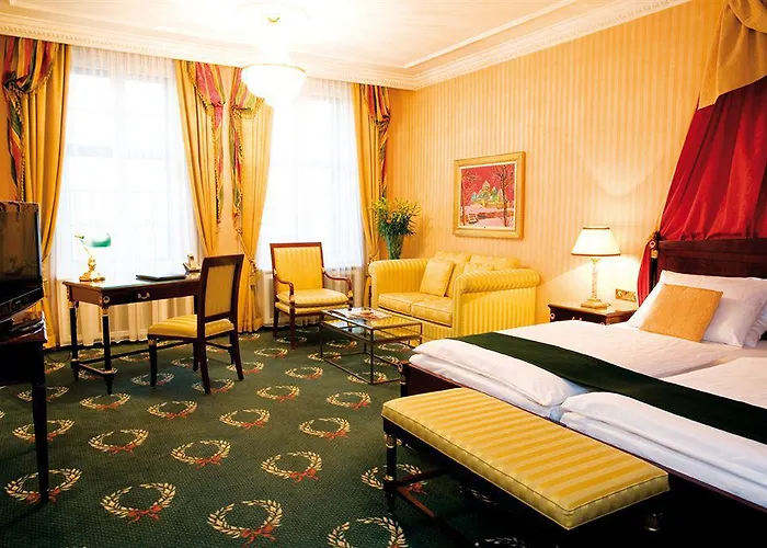 Hotel Western Premier Grand Russischer Hof 4*